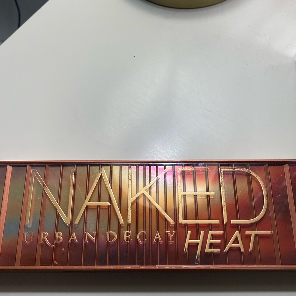 Urban Decay naked heat palette